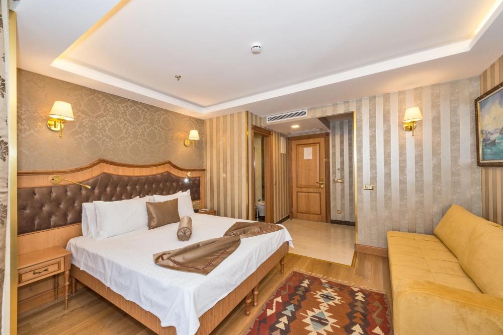Standard Double Room at Aprilis Gold Hotel - Special Category, photo 2
