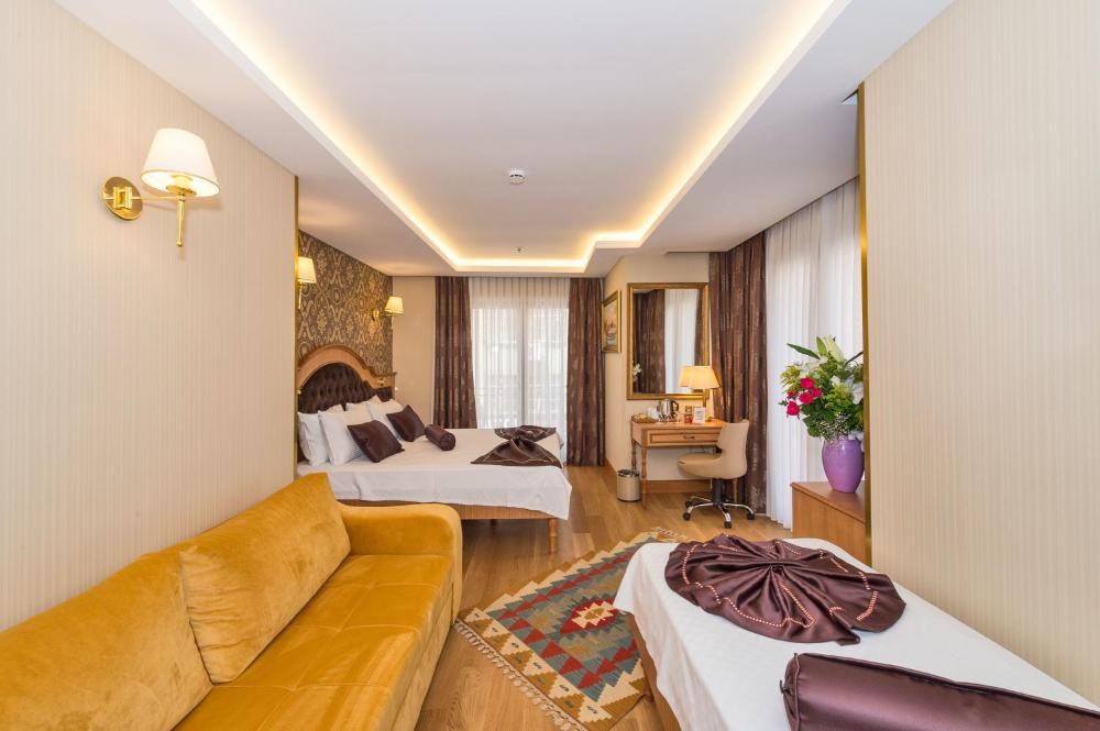 Standard Triple Room at Aprilis Gold Hotel - Special Category, photo 2